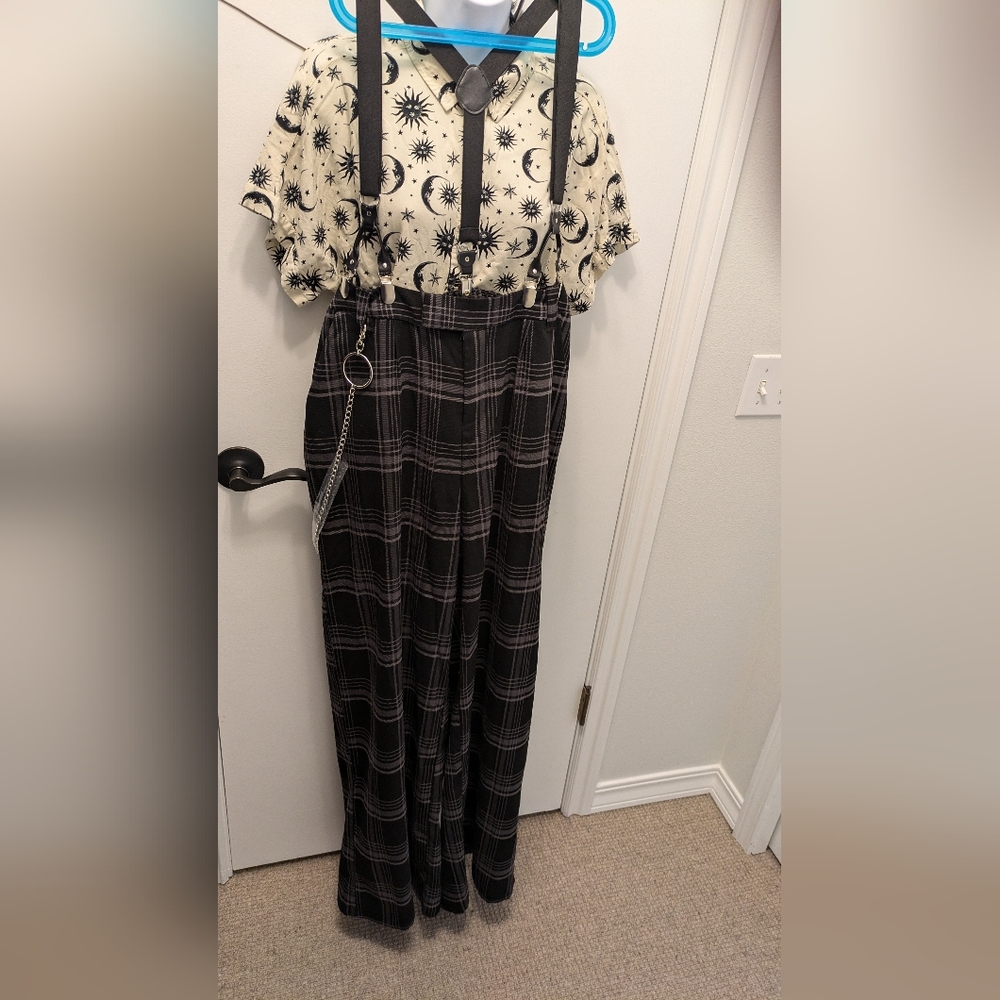 Highwaisted Trousers Size Large